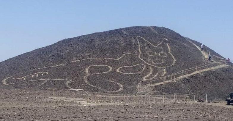 عکس، تپه نگاره باستانی در کشور پرو کشف شد