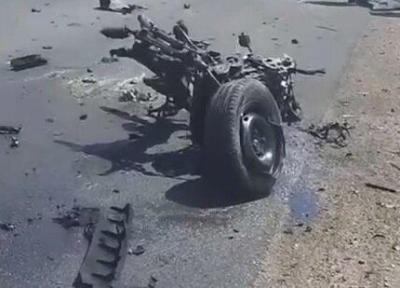 تصاویر ، تصادف باورنکردنی پژو 405 با بنز 10 چرخ در جاده سلماس ، ارومیه ، پژو را هیچ وقت اینگونه ندیده اید ؛ خودروی داخلی له شد! ، دو نفر کشته شدند